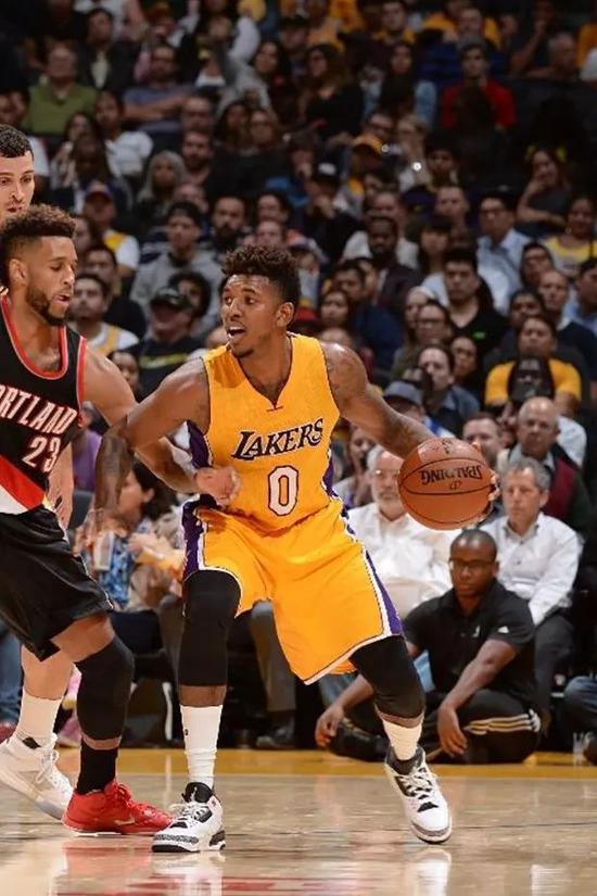 笔者更倾向 笔者更倾向